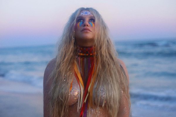 kesha-abertura