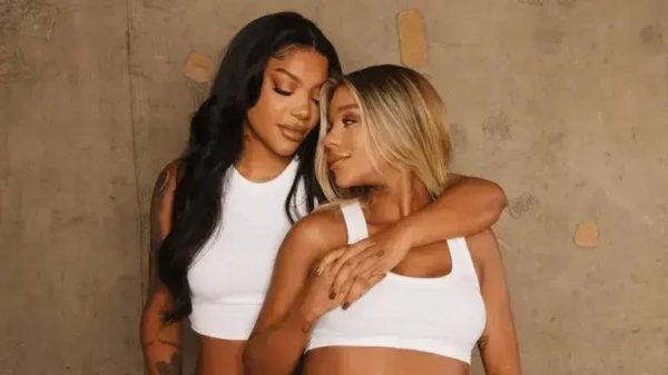 Ludmilla e Brunna Gonçalves celebram o nascimento da filha Zuri