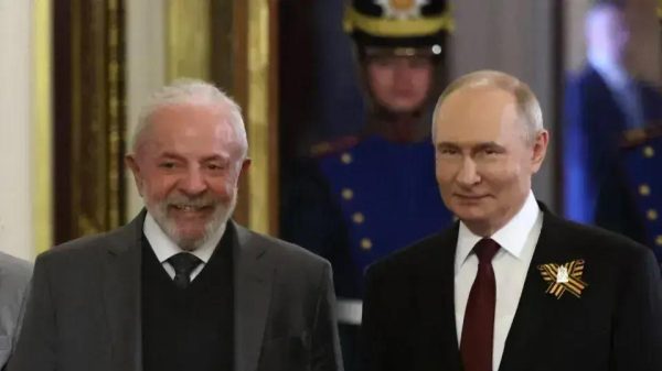 Lula busca fortalecer relações energéticas entre Brasil e Rússia