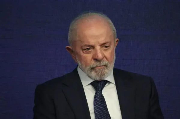 Lula retoma compromissos presidenciais após diagnóstico de labirintite