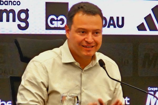 Rafael Menin, em entrevista coletiva na Arena MRV (foto: Jair Amaral/EM/DA.Press)