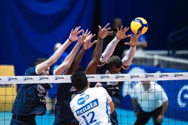 Minas foi superado pelo Campinas na Superliga Masculina de Vlei (foto: Hedgard Moraes/MTC)