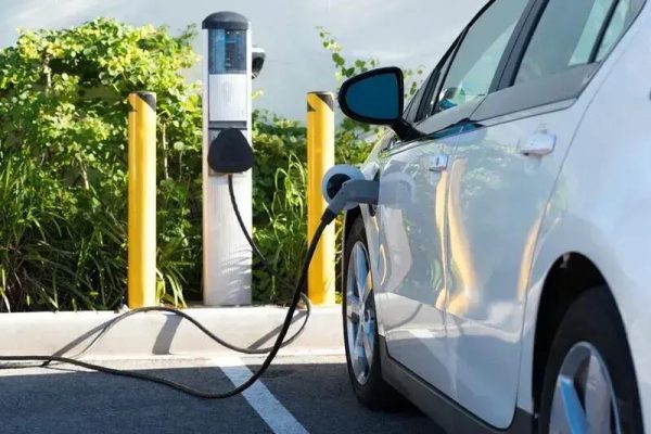 Minas Gerais aprova isenção total do IPVA para veículos ecoeficientes