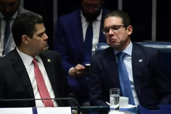 Motta e Alcolumbre não comparecem à audiência no STF sobre emendas parlamentares