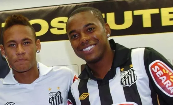 Neymar e Robinho jogaram juntos no Santos (foto: Ivan Storti/Santos)