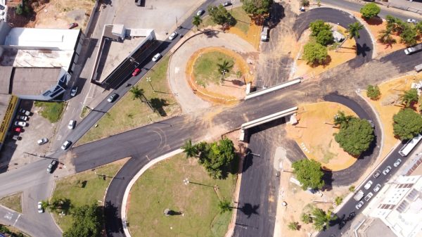 Viaduto no trevo de Coronel Fabriciano entra na reta final de obras