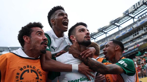 Jogadores do Palmeiras comemorando gol no Mundial de Clubes (foto: Cesar Greco/Palmeiras)