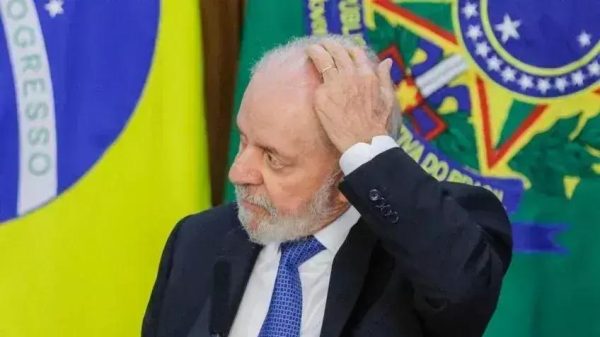 Pesquisa revela que 54% desaprovam governo Lula; aprovação é de 40%