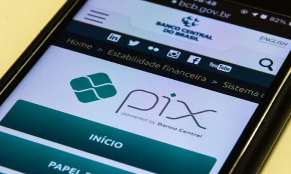 Lançamento do Pix Automático é adiado para outubro de 2024