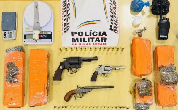 PM apreende drogas e armas em operação em Ipatinga