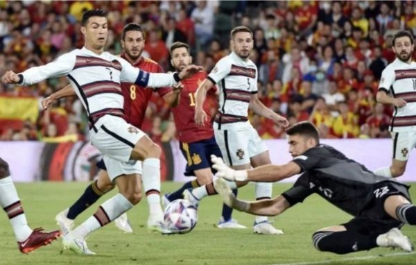 Espanha x Portugal (foto: AFP)