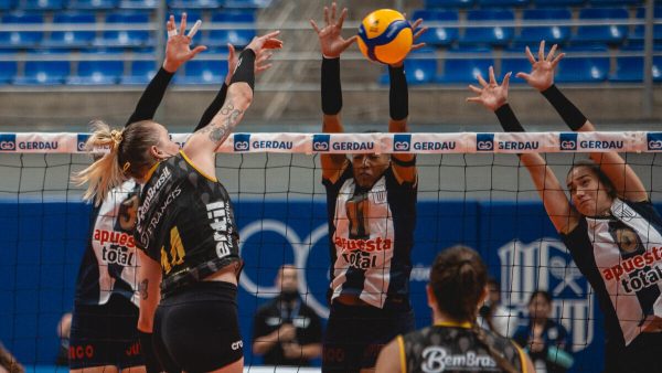 Praia Clube e Alianza Lima se enfrentam pelo Sul-Americano Feminino de Vlei (foto: Caio Campos/MTC)