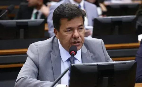 Projeto de Lei isenta IES municipais de contribuição ao FG-Fies