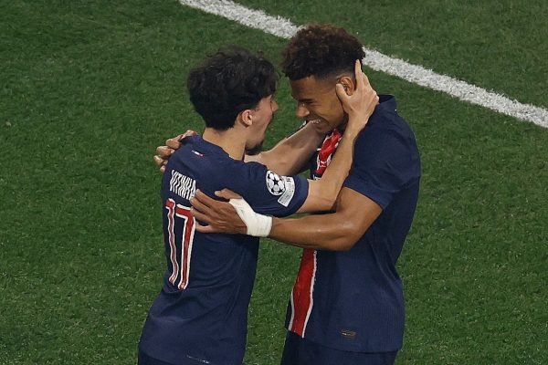 Jogadores do PSG comemoram na final da Champions (foto: Michaela Stache/AFP)