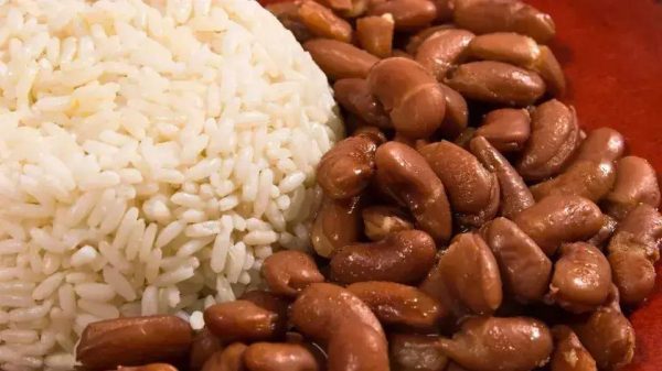Quedas de preços de arroz e feijão atingem dois dígitos com safra farta