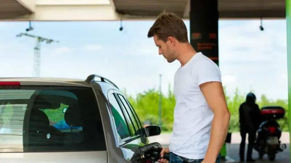 Redução de 5,6% no preço da gasolina: o que esperar da inflação