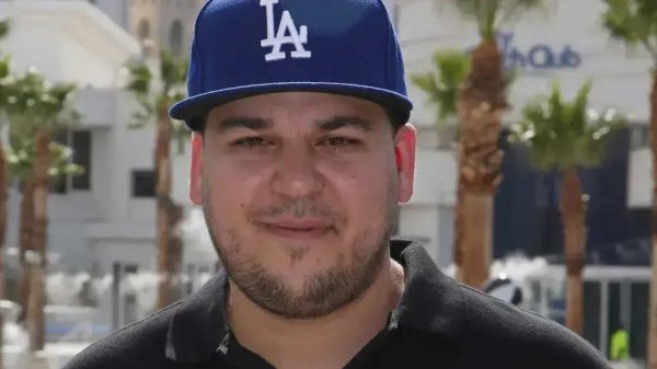 Rob Kardashian surpreende fãs ao ressurgir em foto com Kim Kardashian