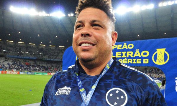 Com Ronaldo na gesto, Cruzeiro conquistou a Srie B de 2022 (foto: Ramon Lisboa/EM D.A Press)