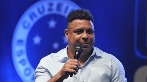 Ronaldo Fenmeno, quando ainda era scio majoritrio da SAF do Cruzeiro (foto: Gladyston Rodrigues/EM/D.A Press)