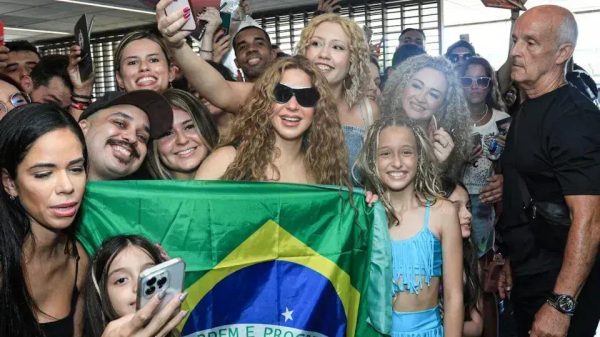 Shakira chega ao Rio: Turnê 'Las Mujeres Ya No Lloran'