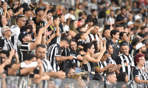 Torcida do Atltico no Mineiro (foto: Ramon Lisboa/EM/DA.Press)