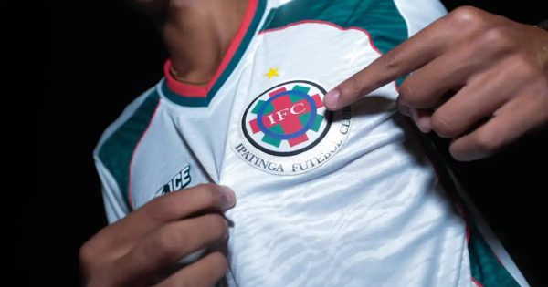 Ipatinga FC lança camisa que será usada na temporada 2025