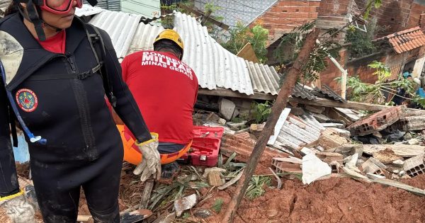 Chuva em Ipatinga: número de mortos sobe para 5; bombeiros procuram outras vítimas