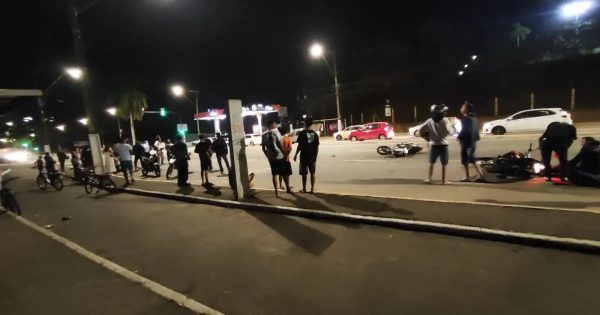 Acidente Carro e Motos Fabriciano
