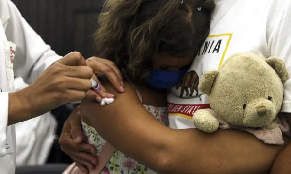 Saúde alerta para aumento de casos de coqueluche no país