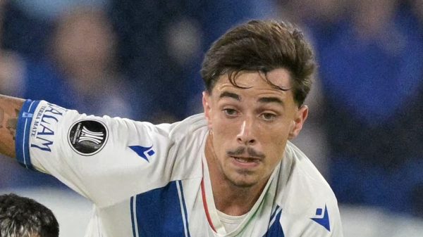 Valentn Gmez, zagueiro do Vlez Sarsfield (foto: Juan Mabromata/AFP)