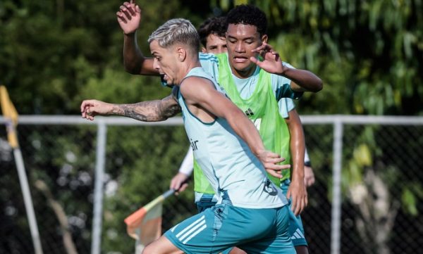 Vitinho, do Cruzeiro (foto: Gustavo Aleixo/Cruzeiro)