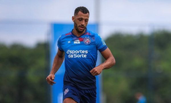 Vitor Hugo, zagueiro do Bahia (foto: Divulgao/Bahia)