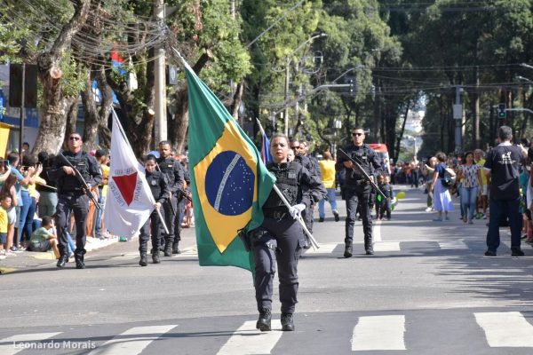 Independência do Brasil: veja fotos do desfile de 7 de setembro em Governador Valadares | Vales de Minas Gerais