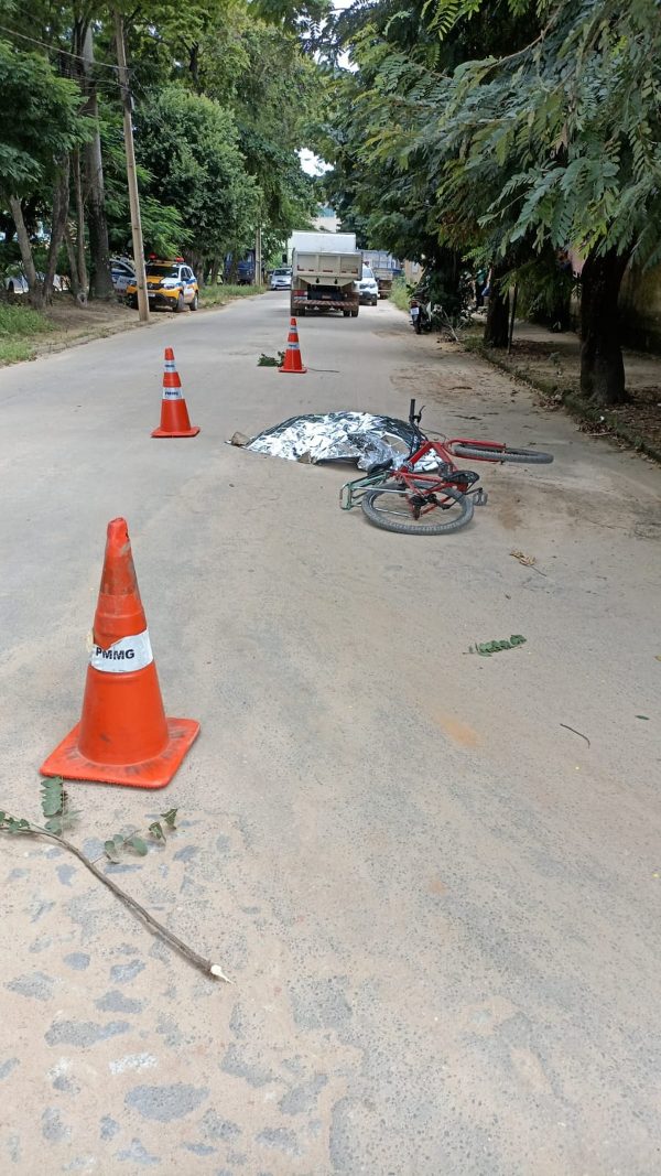 Idoso morre atropelado por caminhão em Teófilo Otoni