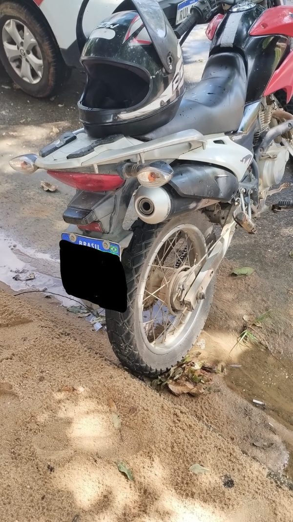 Funcionário que cumpre pena no regime semiaberto, rouba moto do local de trabalho em Mantena