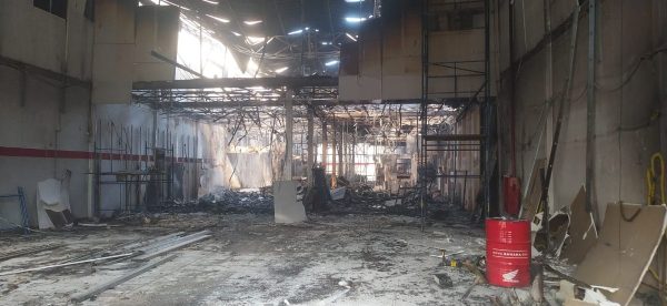 Defesa Civil vistoria concessionária incendiada em Coronel Fabriciano | Vales de Minas Gerais