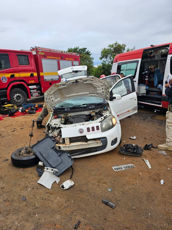 Uma mulher morre e três pessoas ficam feridas em acidente na BR-381, em Governador Valadares | Vales de Minas Gerais