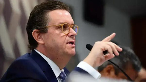 Wolney Queiroz critica Moro sobre fraudes no INSS durante audiência no Senado