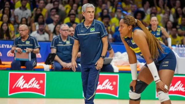 Zé Roberto elogia a Itália, mas aponta falhas na Seleção Brasileira de Vôlei